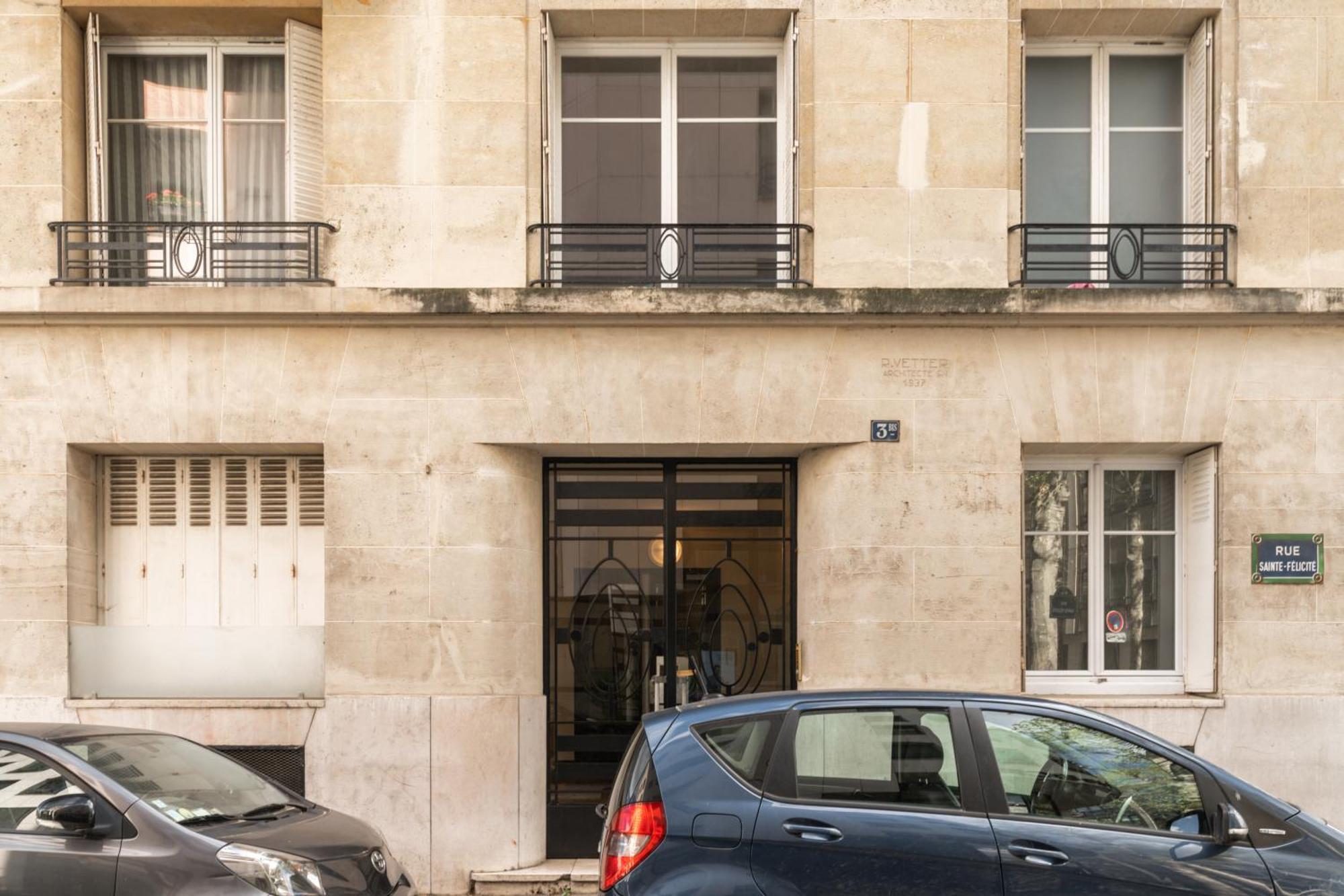 Elegant 15 * Parigi